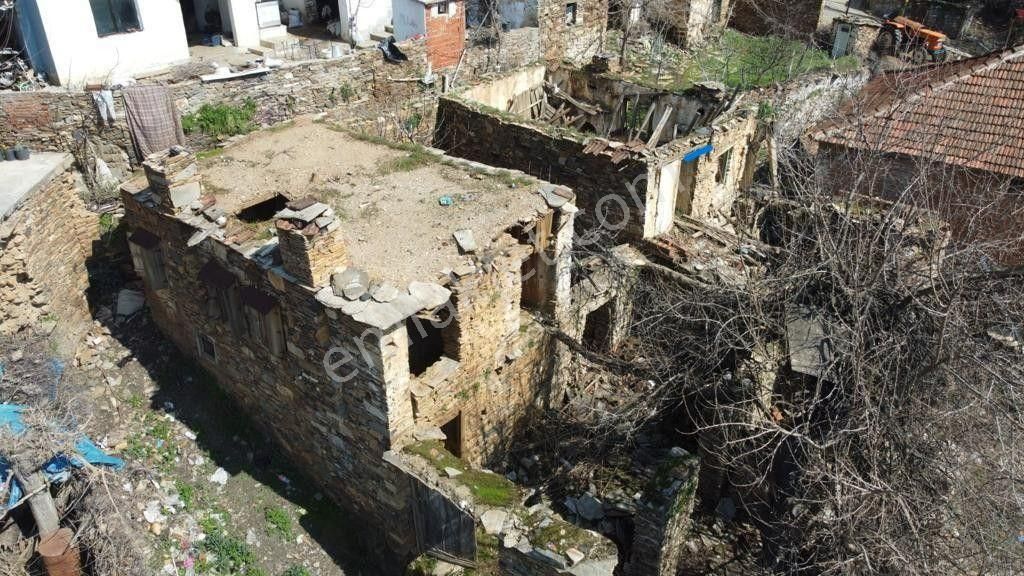 İzmir Bayındır Söğütören Satılık Taş Ev Ve Arsası - Görsel 4