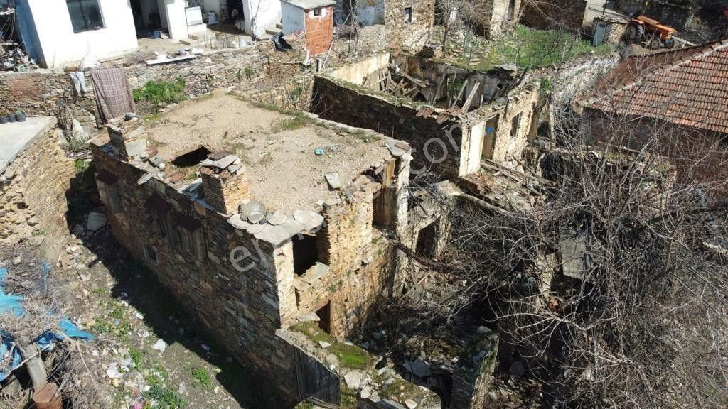 İzmir Bayındır Söğütören Satılık Taş Ev Ve Arsası - Görsel 6