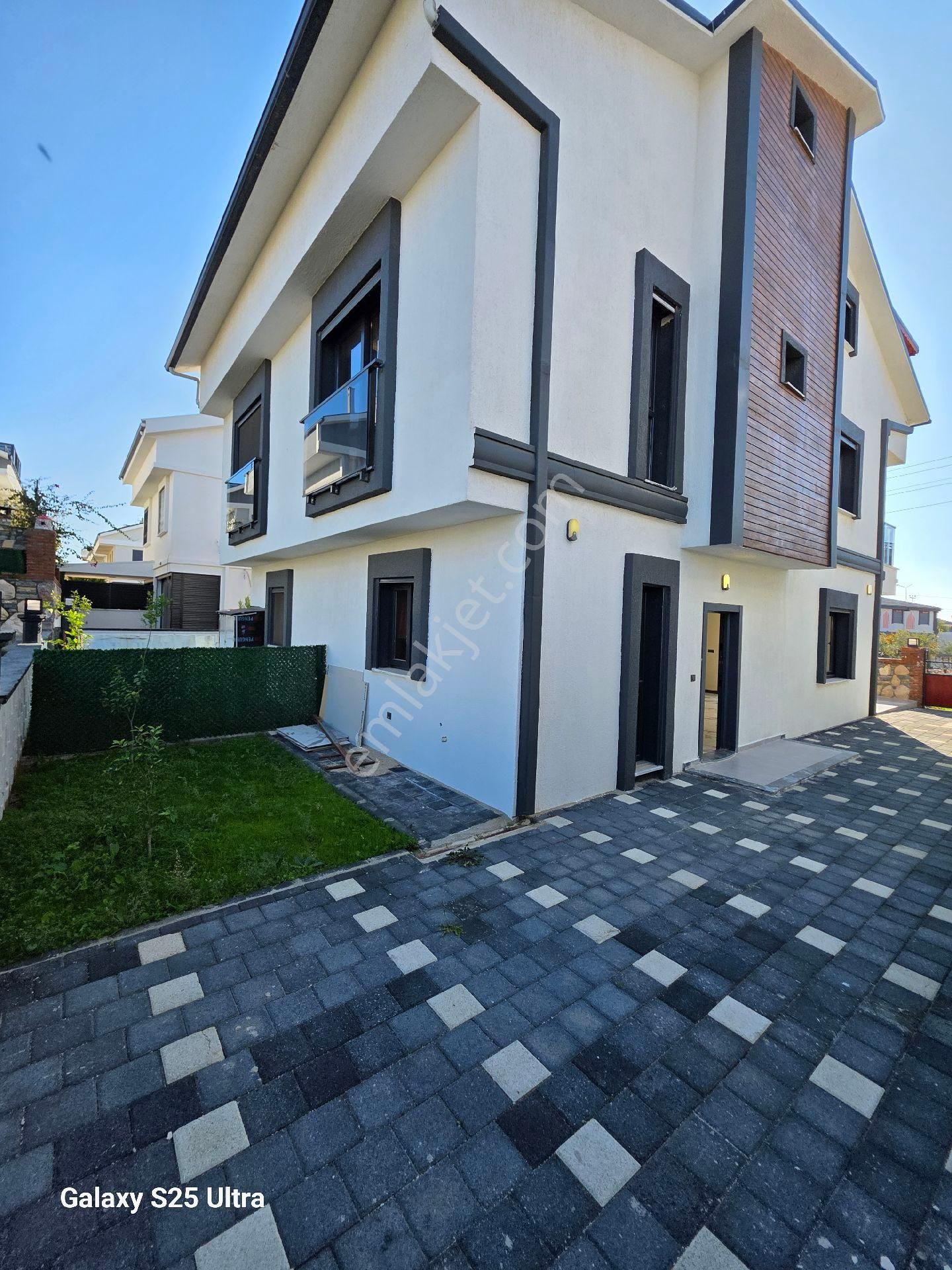 🏡 Aydın Didim Hisar Mahallesinde Satılık 3+1 Deniz Manzaralı Tripleks Villa 🏡 - Görsel 4