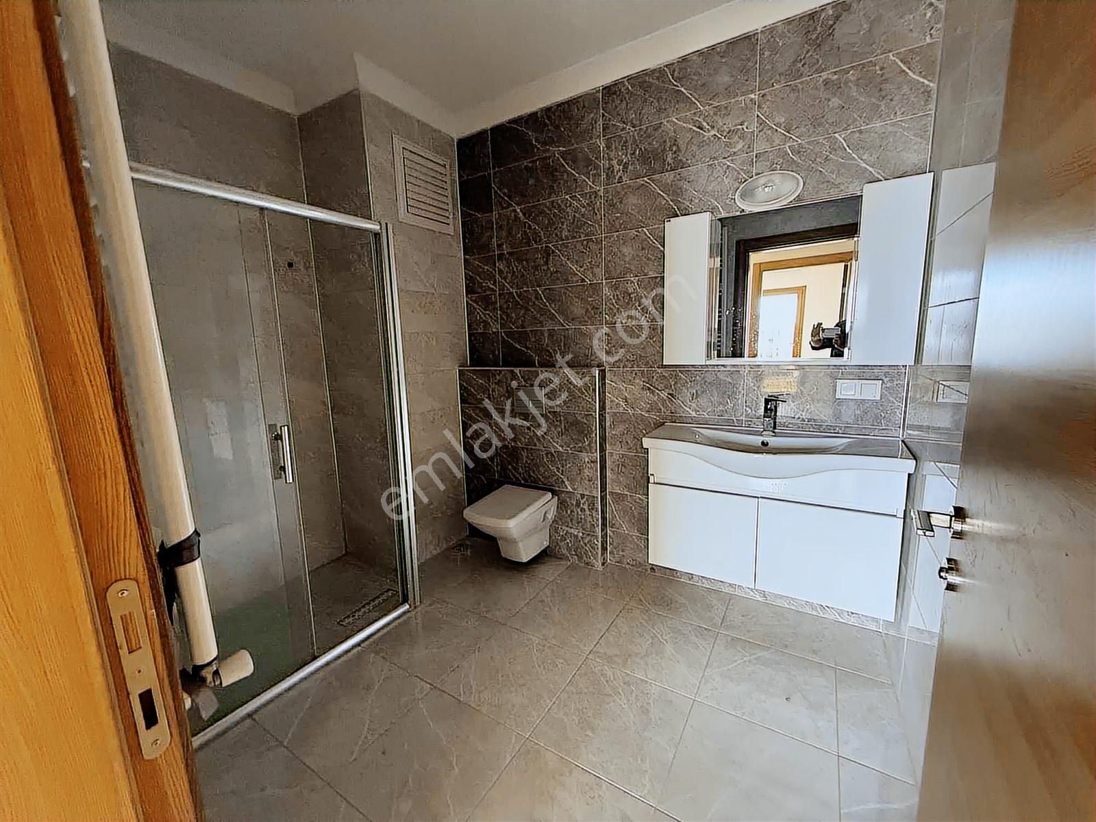 Araç Takaslı Daire 3+1 Site İçinde - Görsel 11