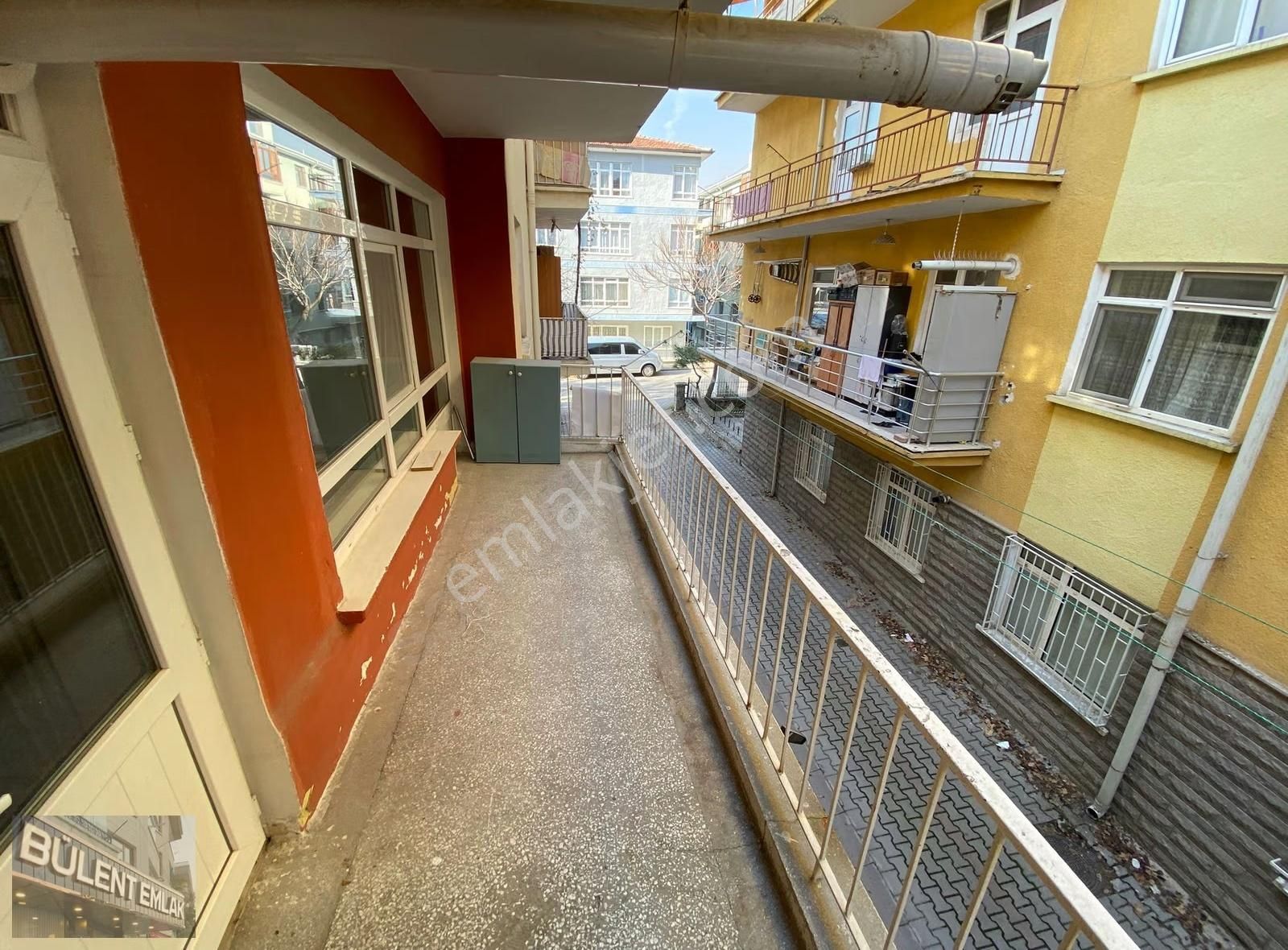 Etlik Merkezde Yapılı 1. Kat 3+1 Hastanelere Yakın Kiralık Daire - Görsel 3