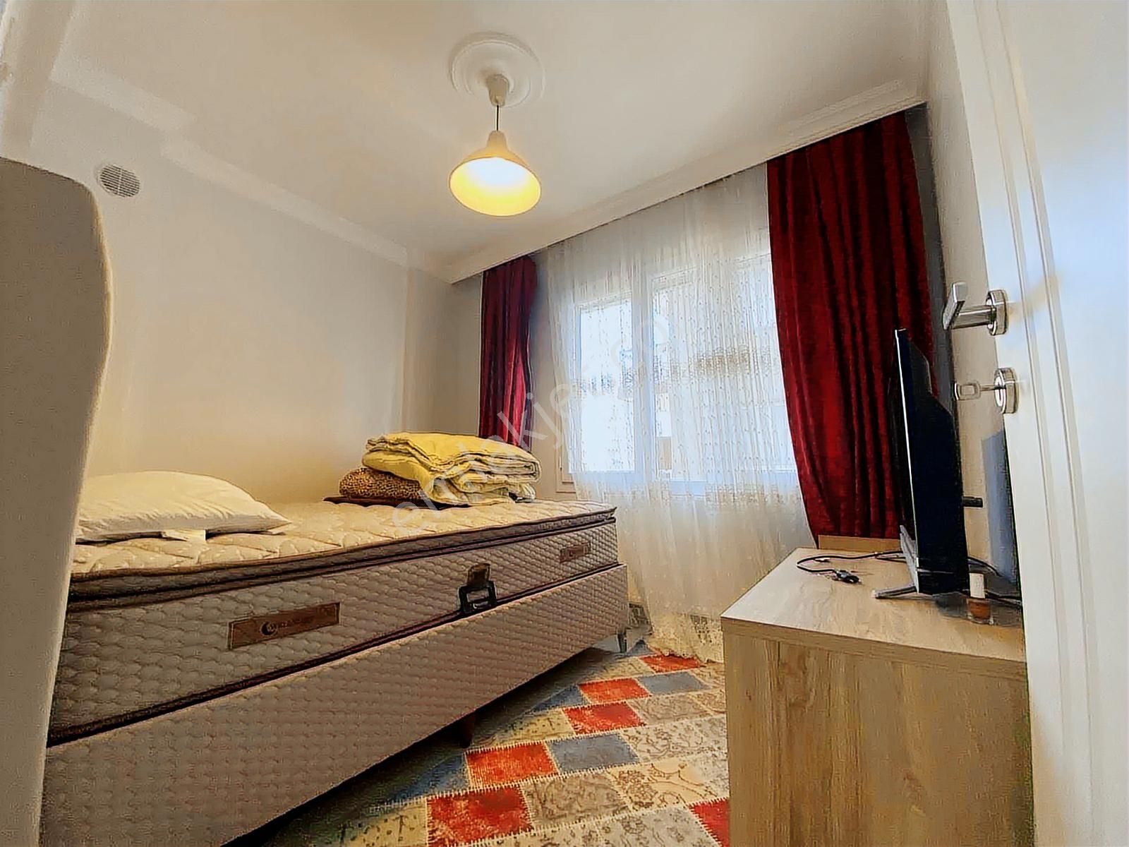 Yaşar Üniversitesi Karşısı Cadde Üstü 3+1asansörlü Arakat - Görsel 16