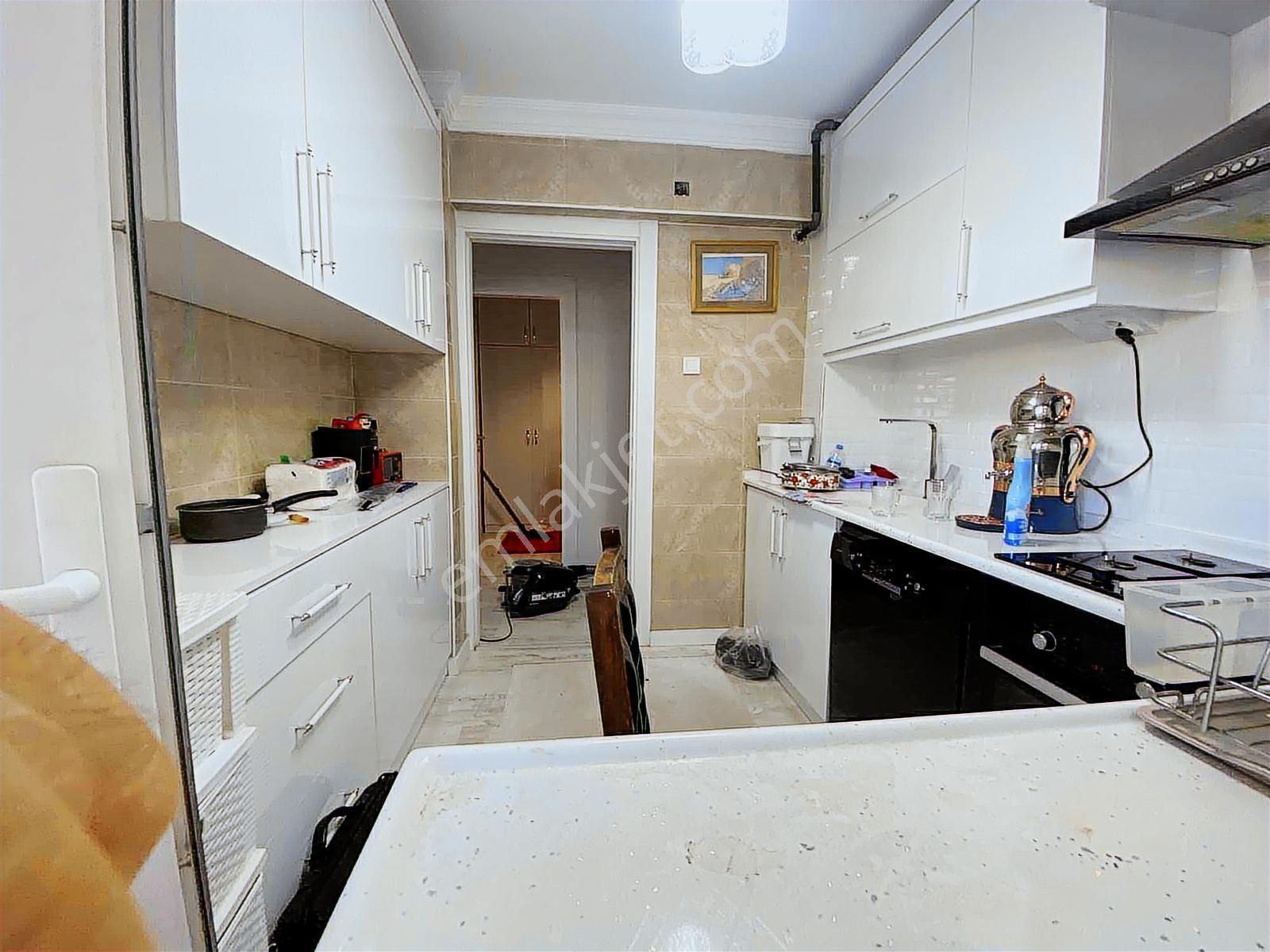 Yaşar Üniversitesi Karşısı Cadde Üstü 3+1asansörlü Arakat - Görsel 11