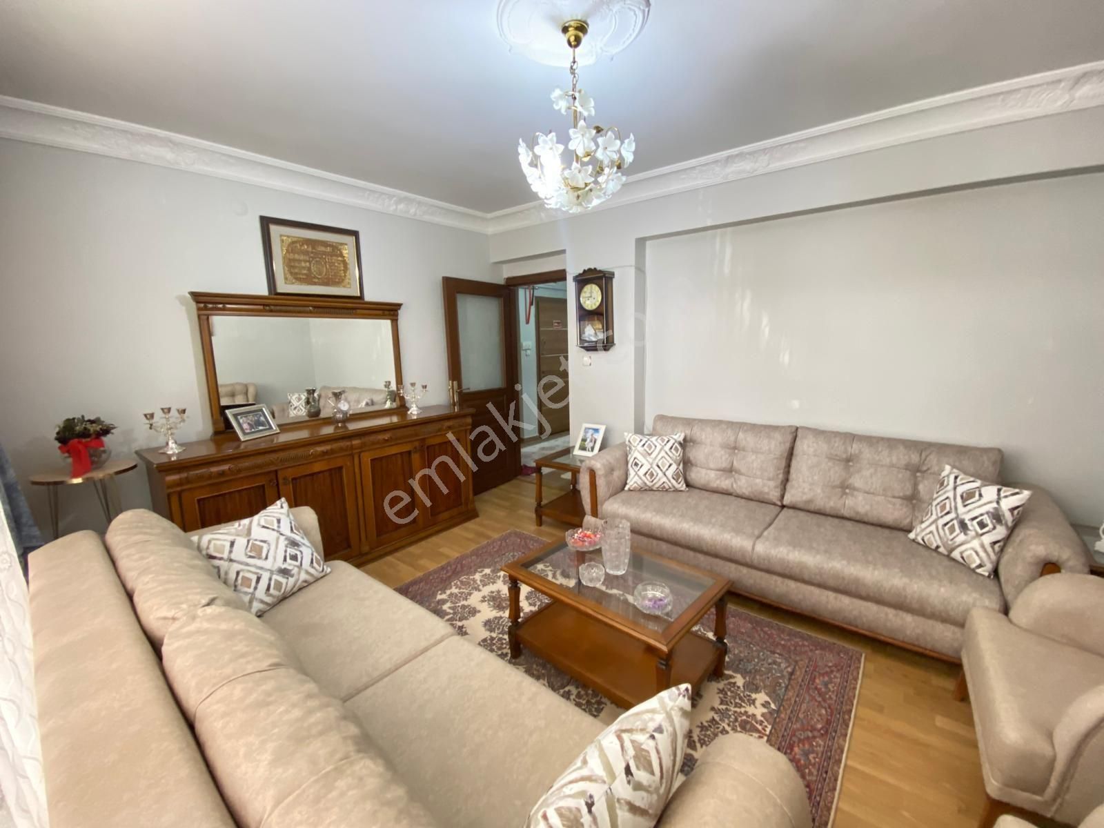 H.gazi Göbek Cuma Pazarı Yakın 3+1 Y.giriş A.daire Var Ön Cephe Isı Yalıtım - Görsel 5