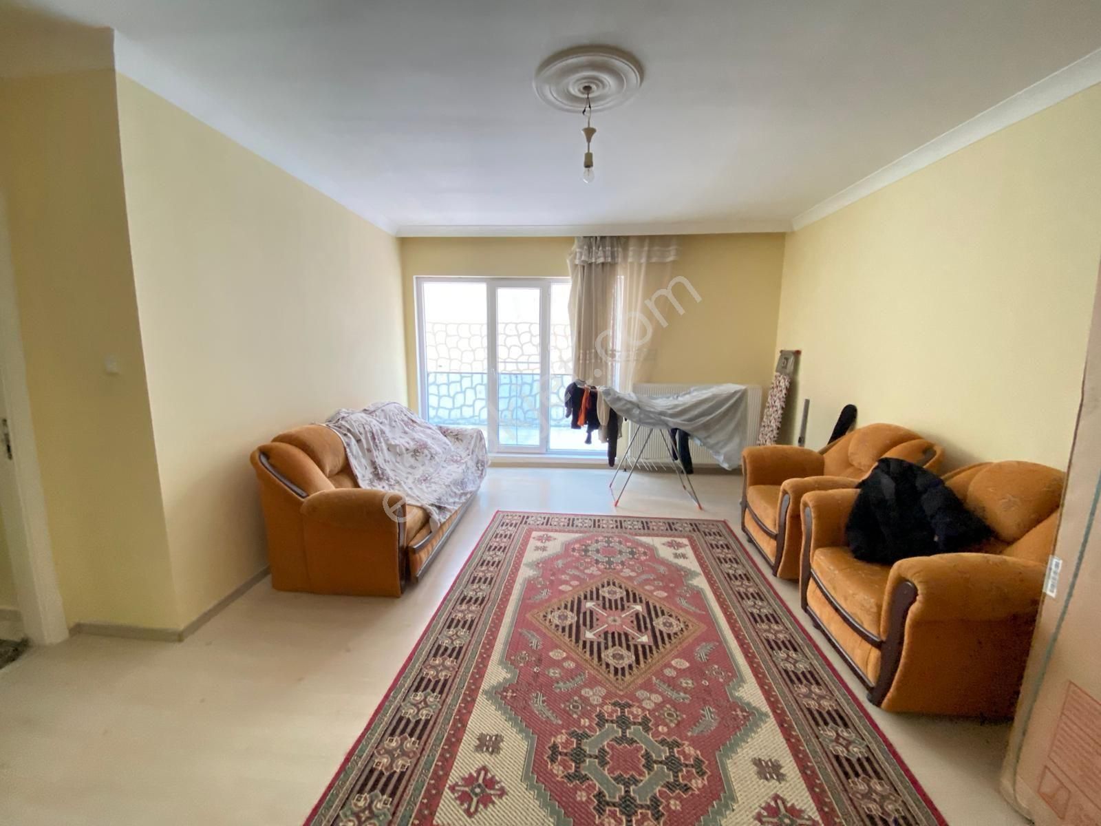 Beşikkaya 9.cd İlkokul Yakını Asansörlü 2+1 Giriş Kat Kombi Vestiyer Duşakabin Full Yapılı - Görsel 24