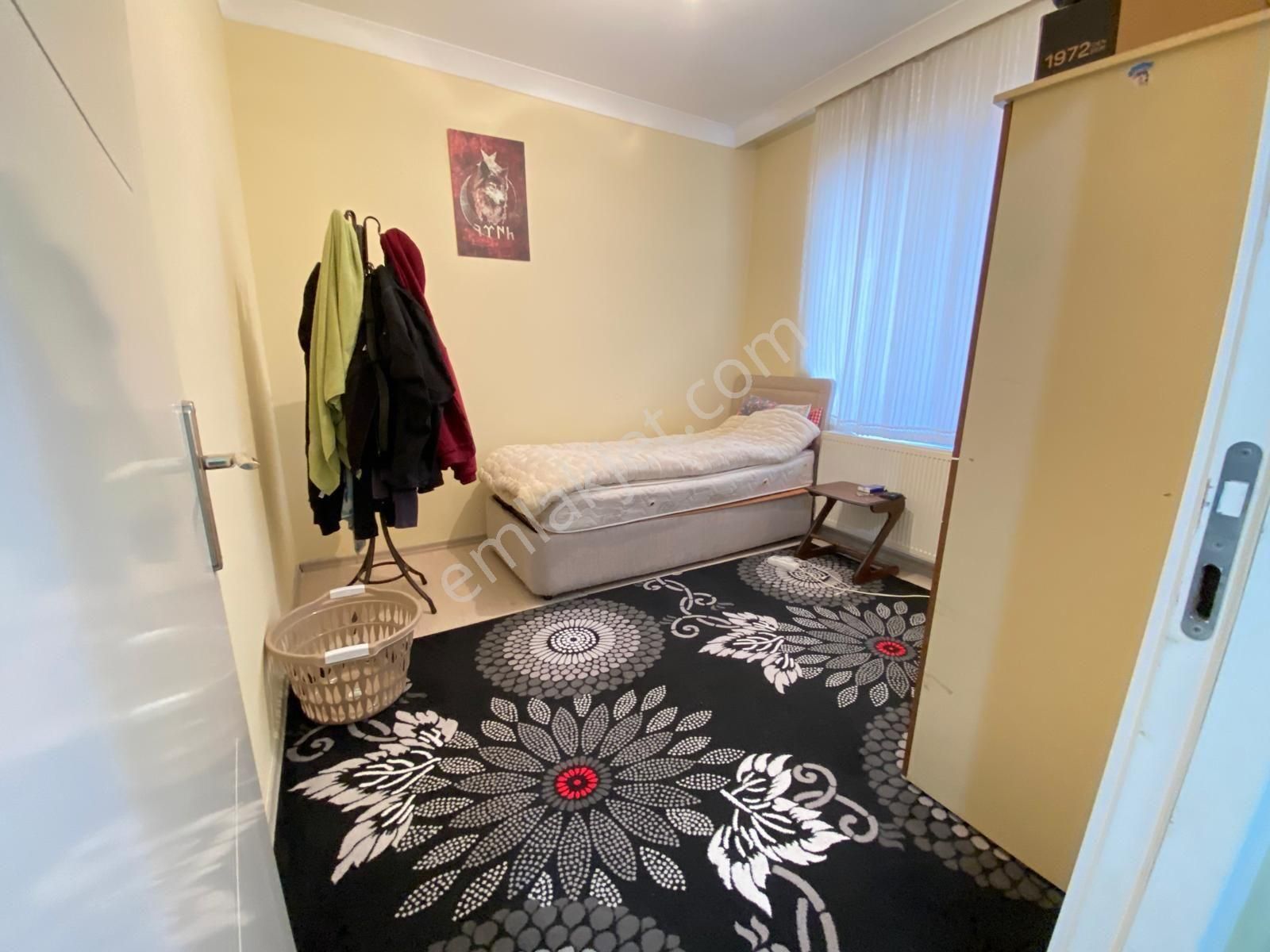 Beşikkaya 9.cd İlkokul Yakını Asansörlü 2+1 Giriş Kat Kombi Vestiyer Duşakabin Full Yapılı - Görsel 12