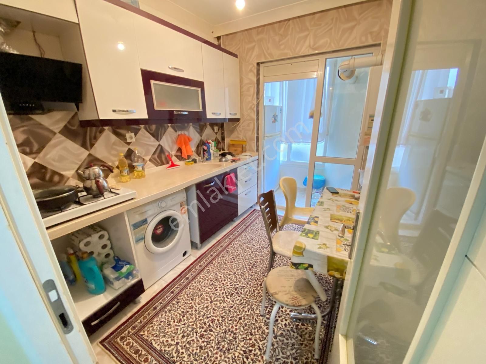 Beşikkaya 9.cd İlkokul Yakını Asansörlü 2+1 Giriş Kat Kombi Vestiyer Duşakabin Full Yapılı - Görsel 21