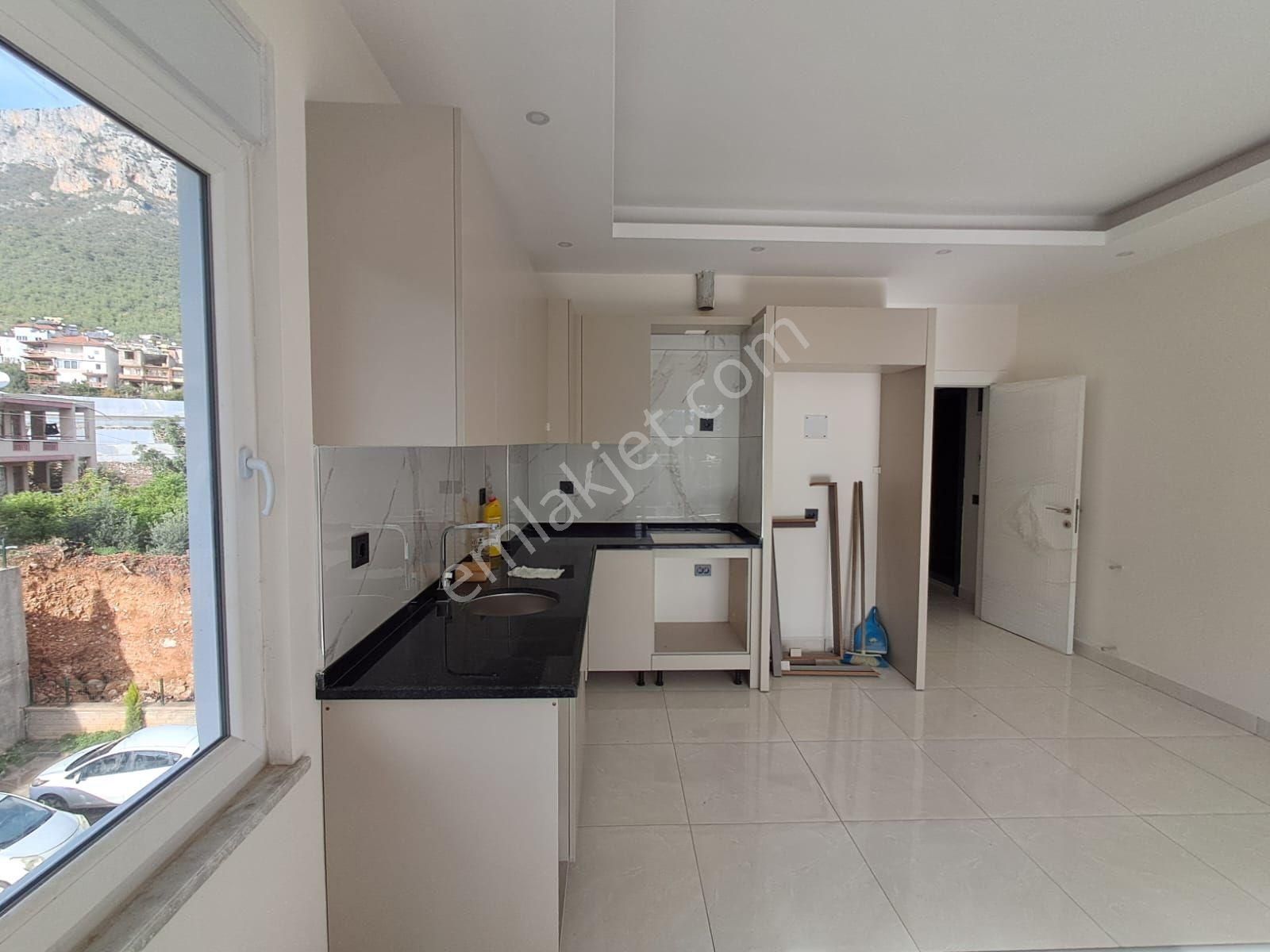 Alanya Çıplaklı Sıfır Satılık 2+1 Daiire