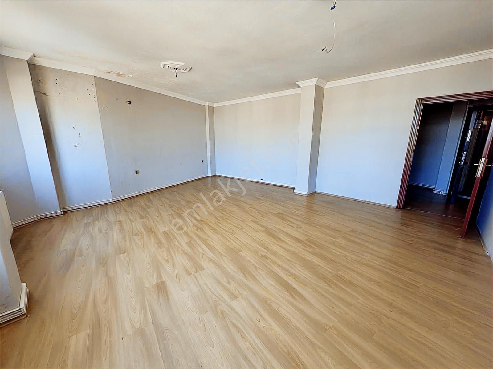 Trabzon Meydanda Kiralık 3+1 Ofis(depozito Yok) - Görsel 3