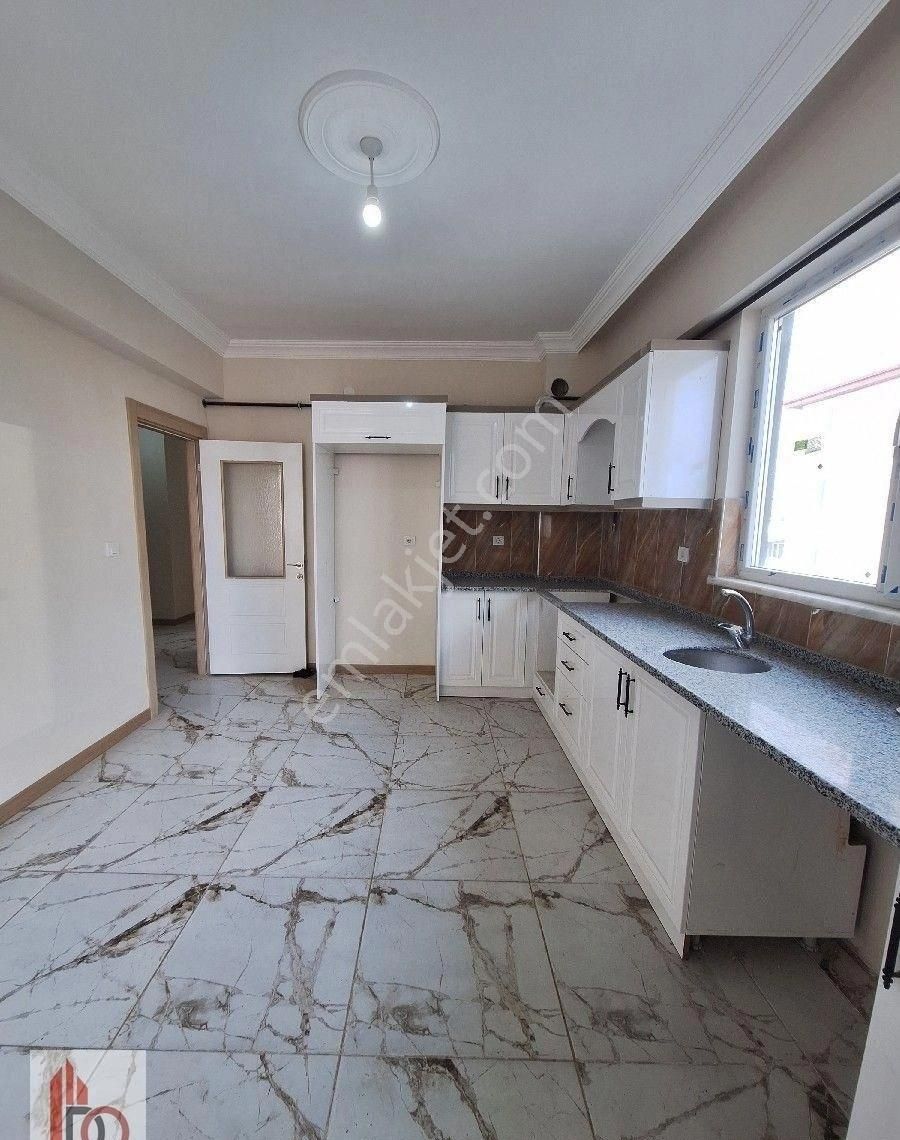 Sıfır Daire - Geniş Balkonlu- Ara Kat - Görsel 8