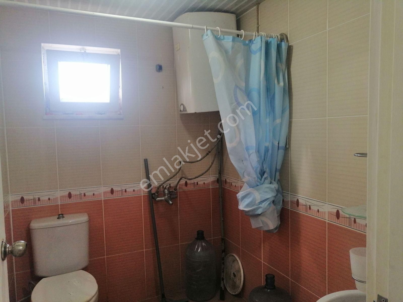 Çiftlik Tadında Geniş Arazisi Bulunan Müstakil Evimiz Satılıktır - Görsel 17