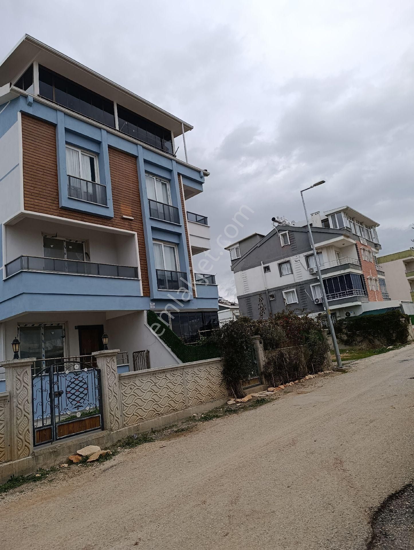 Didim Cumhuriyet Mahallesinde Satılık 1+1.daireyi Satıyoruz