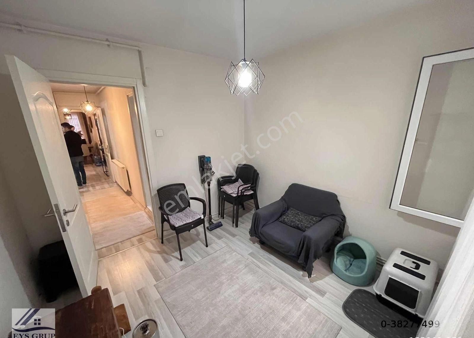 Mithatpaşa Cd Yakını Göztepede İçi Yapılı Masrafsız 3+1 Satılık - Görsel 5