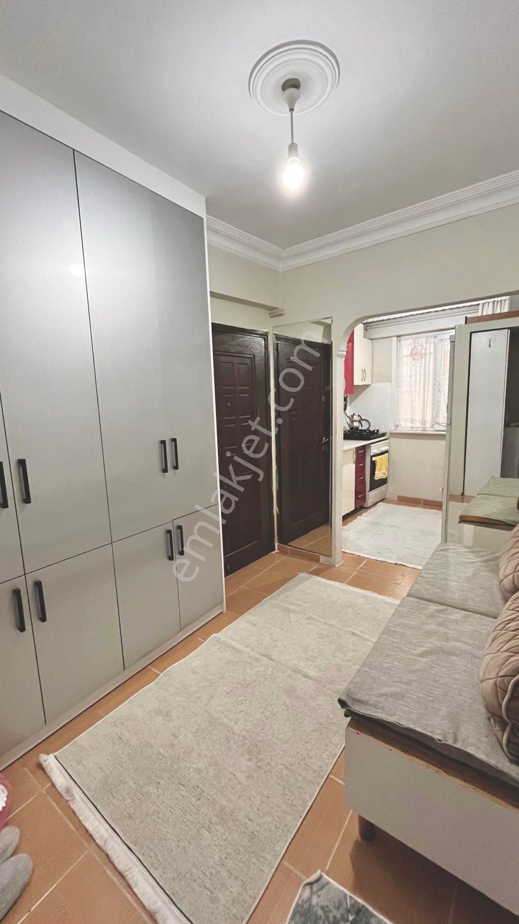 Yenimahal'de Ferah Kullanışlı Yüksek Giriş 1+1 Krediye Uygun - Görsel 11