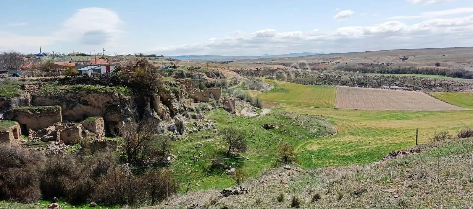 Mucur Asmakaradam Köyünde Müthiş Satılık Arsa - Görsel 18