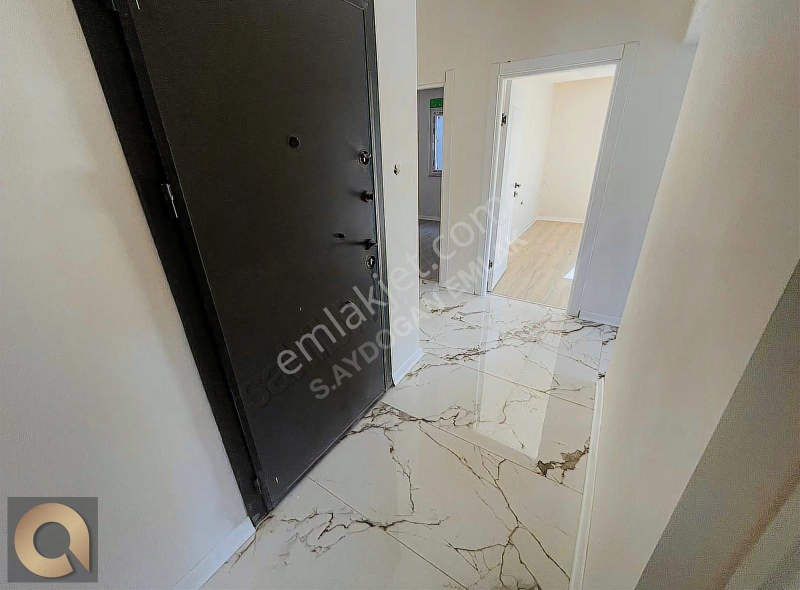 Aydoğmuş Mahallesinde 2+1 Ayrı Mutfaklı Ulaşıma Yakın Satılık - Görsel 14