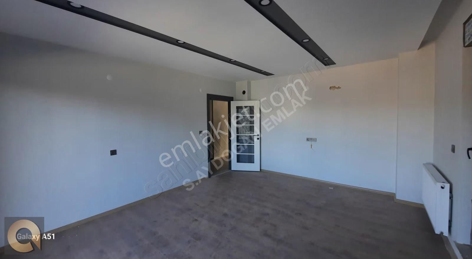 Menderes Mah.tramvay Dibi Cadde Üzeri Doğalgaz Tesisatı Hazır - Görsel 2