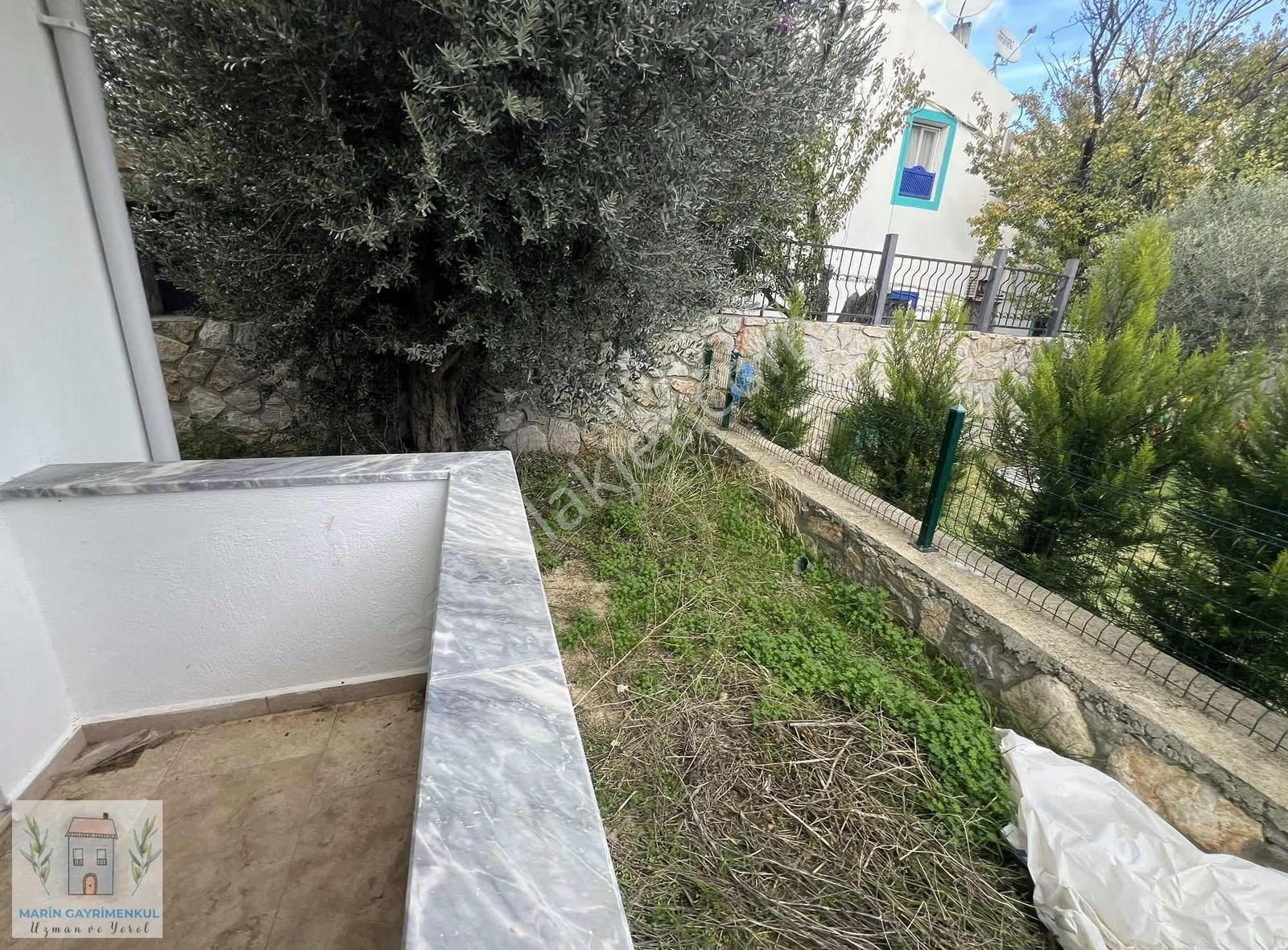 Marinden Nezih Konumda 1+1 Bahçe Katı Daire - Görsel 3