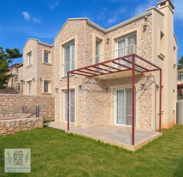 Marinden Palamutbükü'nde Harika 4+1 Eşyalı Villa - Görsel 2