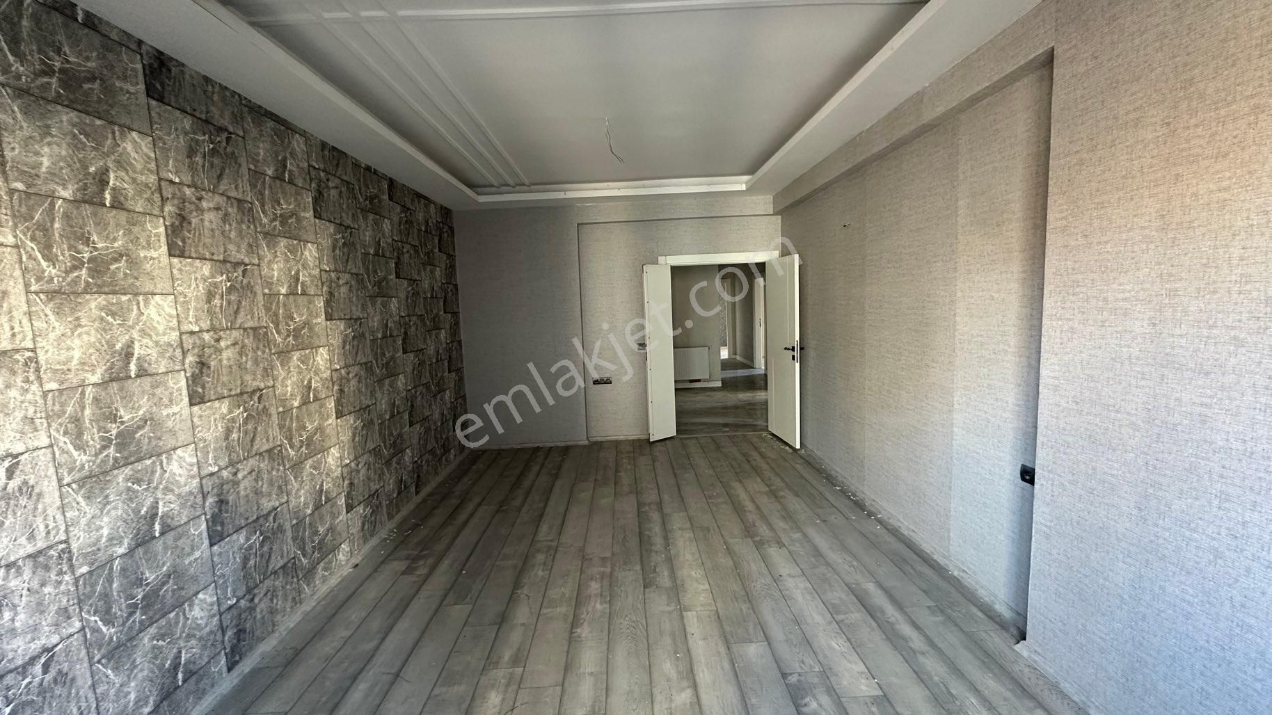 Deniz Gayrimenkul’den Karaköprü Akpıyarda Site İçerisinde Satılık 3+1 Lüx+ara Kat Daire - Görsel 4