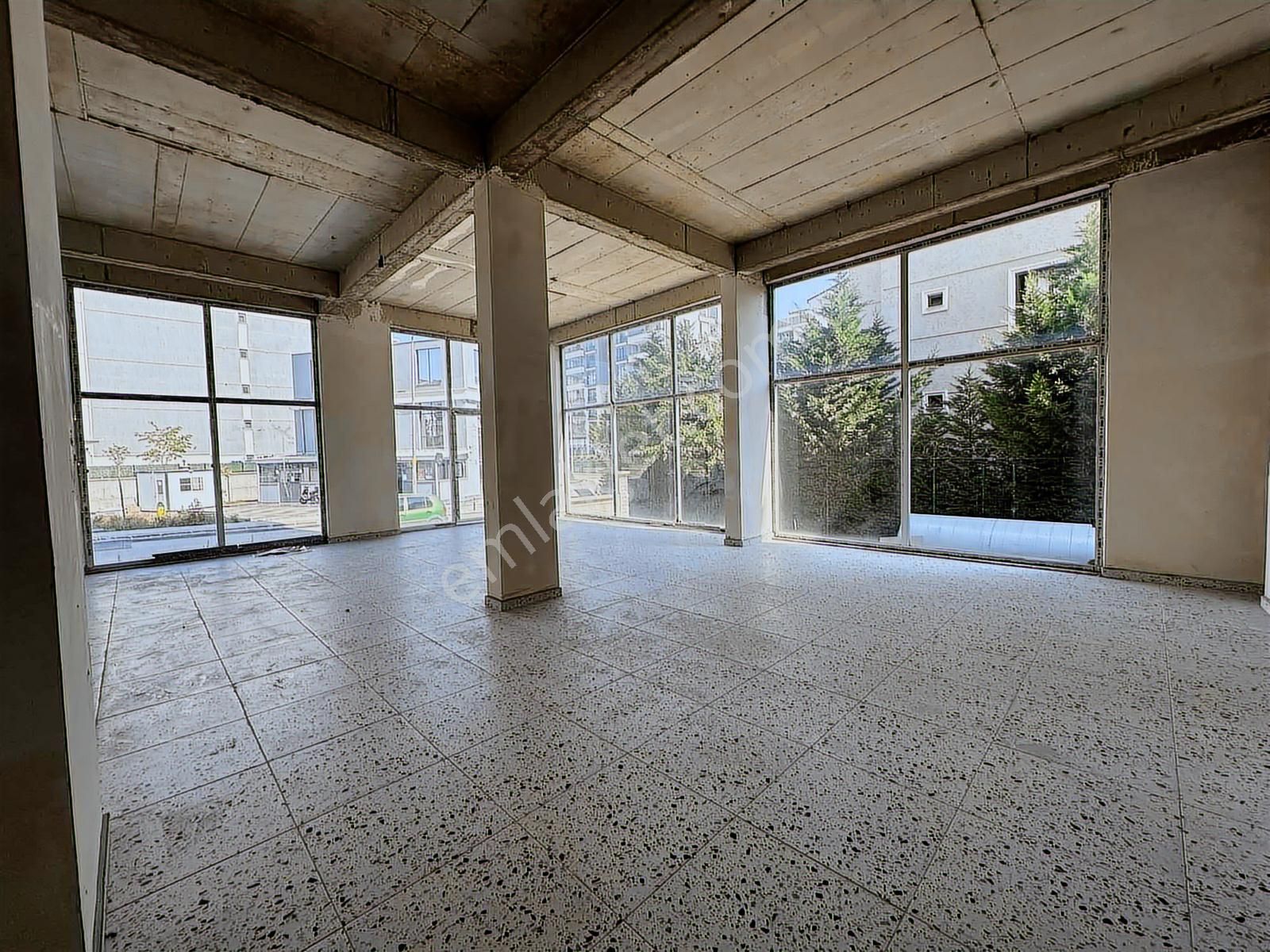 Pw Plus'tan Güneştepe'de Sıfır 100 M2 Satılık Köşe Dükkan - Görsel 4