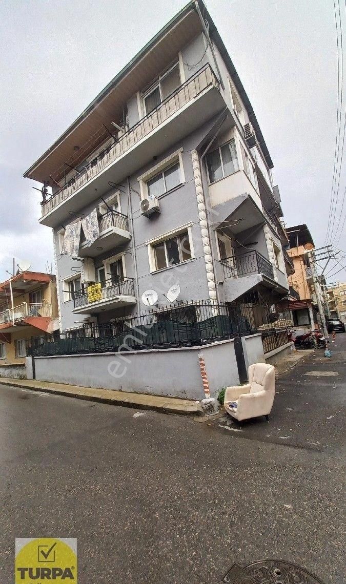 Karabağlar'da 2+1, Arakat, Doğalgazlı Acil Satılık Daire! - Görsel 10