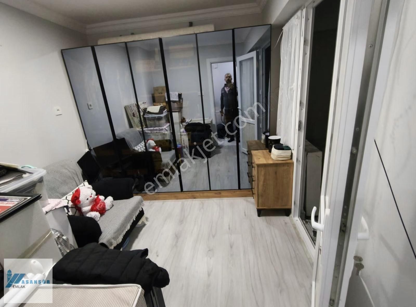 Asansör Emlak'tan Satılık Ultra Lüks Yapılı Bahçeli Daire Acil ! - Görsel 3