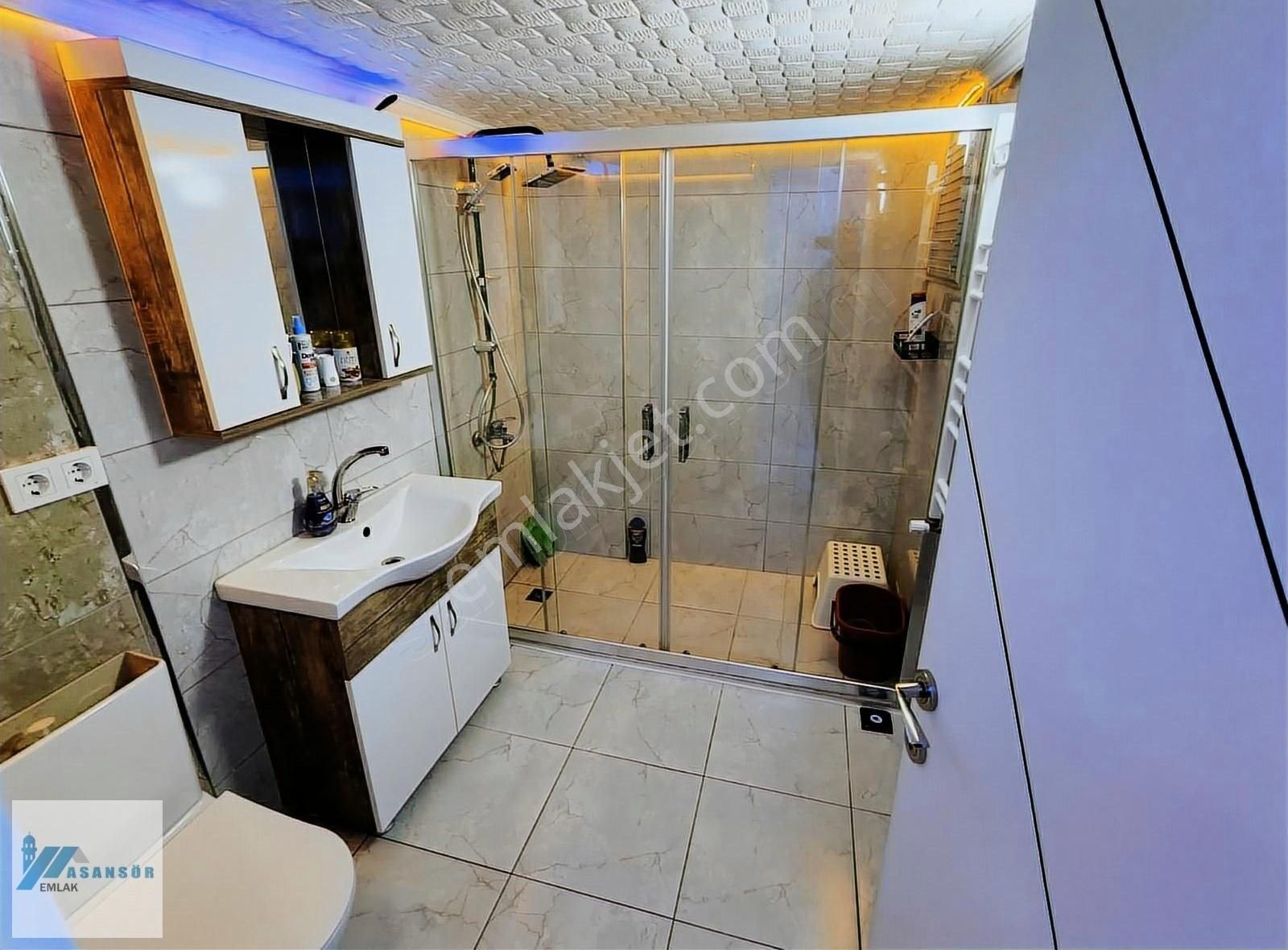 Asansör Emlak'tan Satılık Ultra Lüks Yapılı Bahçeli Daire Acil ! - Görsel 19