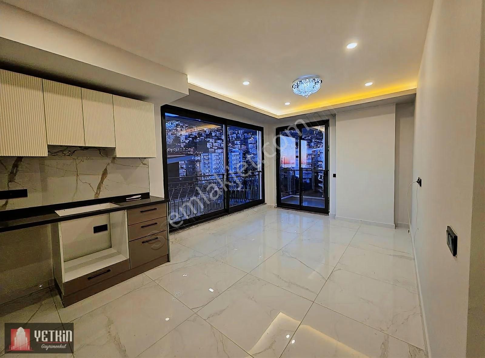 Alanya/kadıpaşa Royal Towers 2+1 Kiralık - Görsel 16