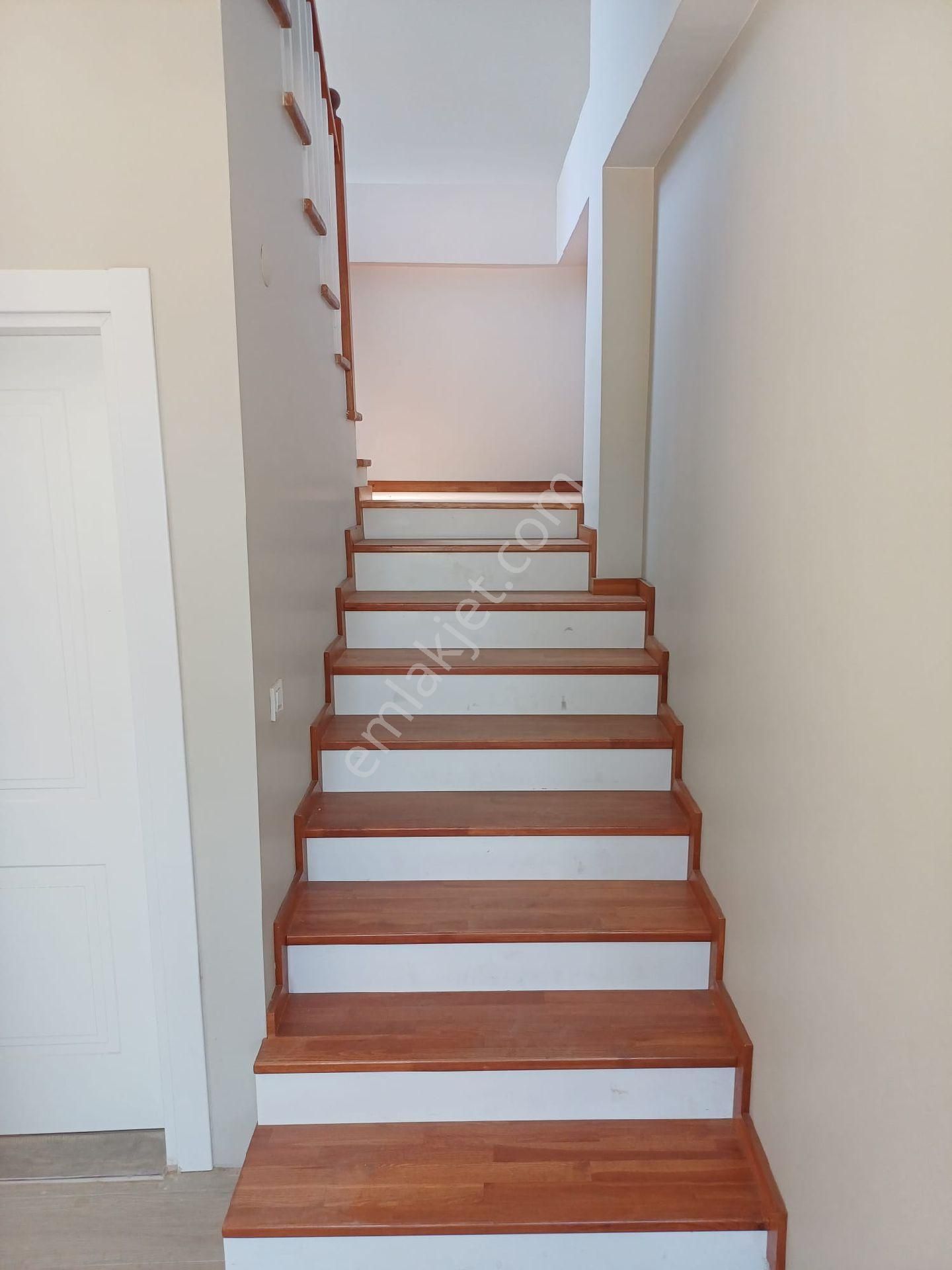 Balıkesir Gömeç Butik Bir Site İçinde Satılık Villa - Görsel 13