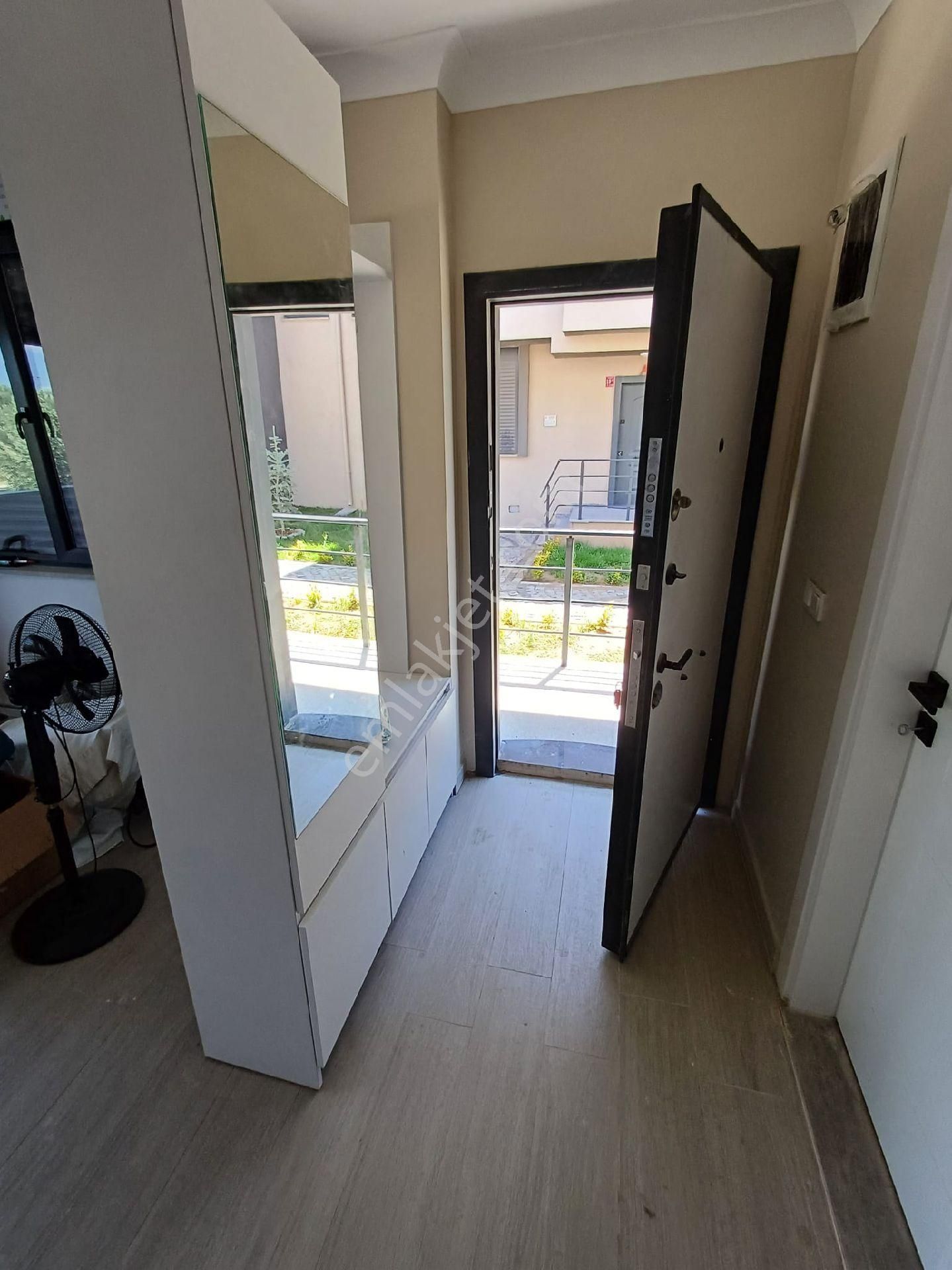 Balıkesir Gömeç Butik Bir Site İçinde Satılık Villa - Görsel 18