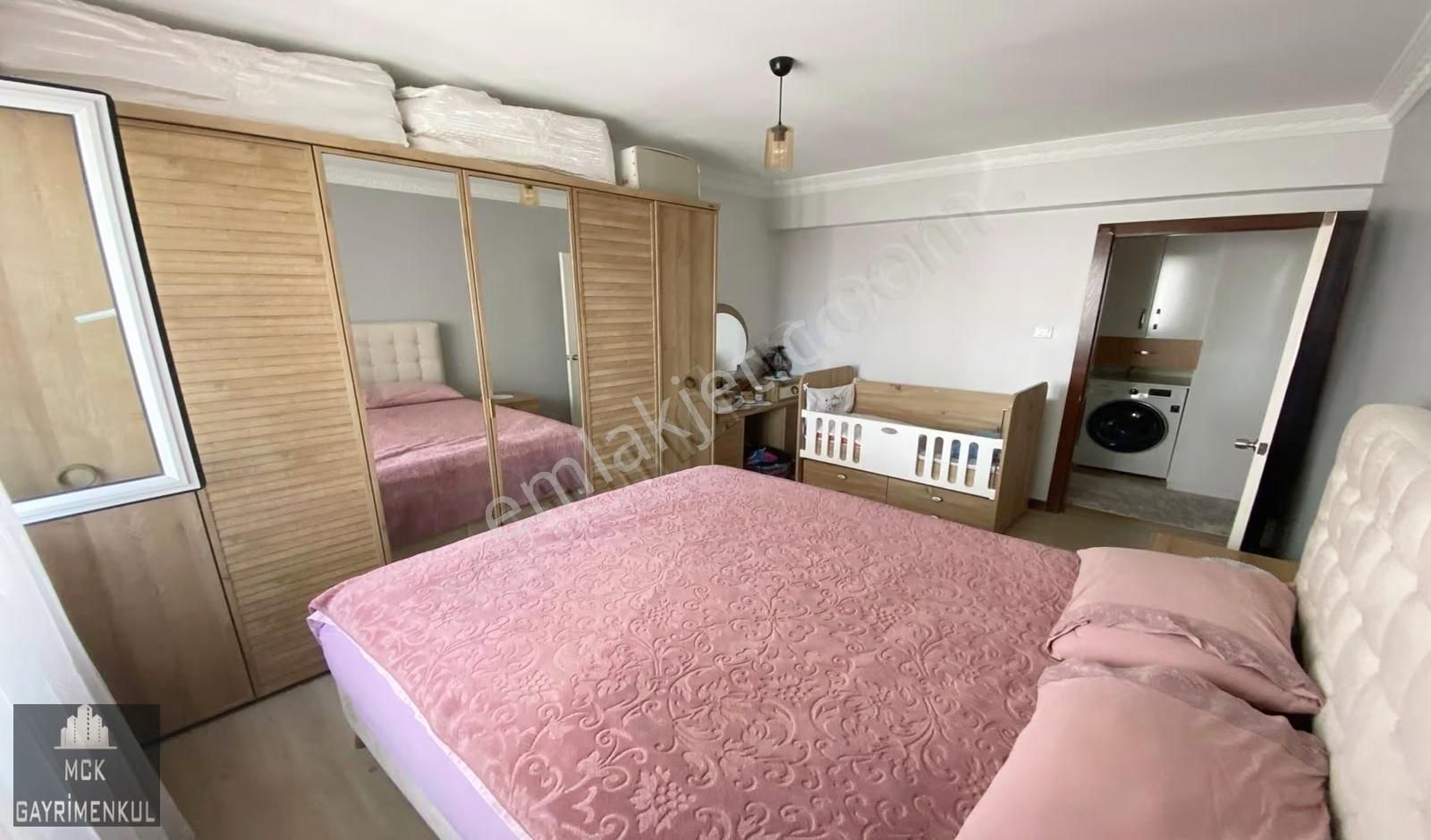 Mck'dan Ankara Manzaralı Lüks Yapılı Asansörlü 3+1 Daire - Görsel 3