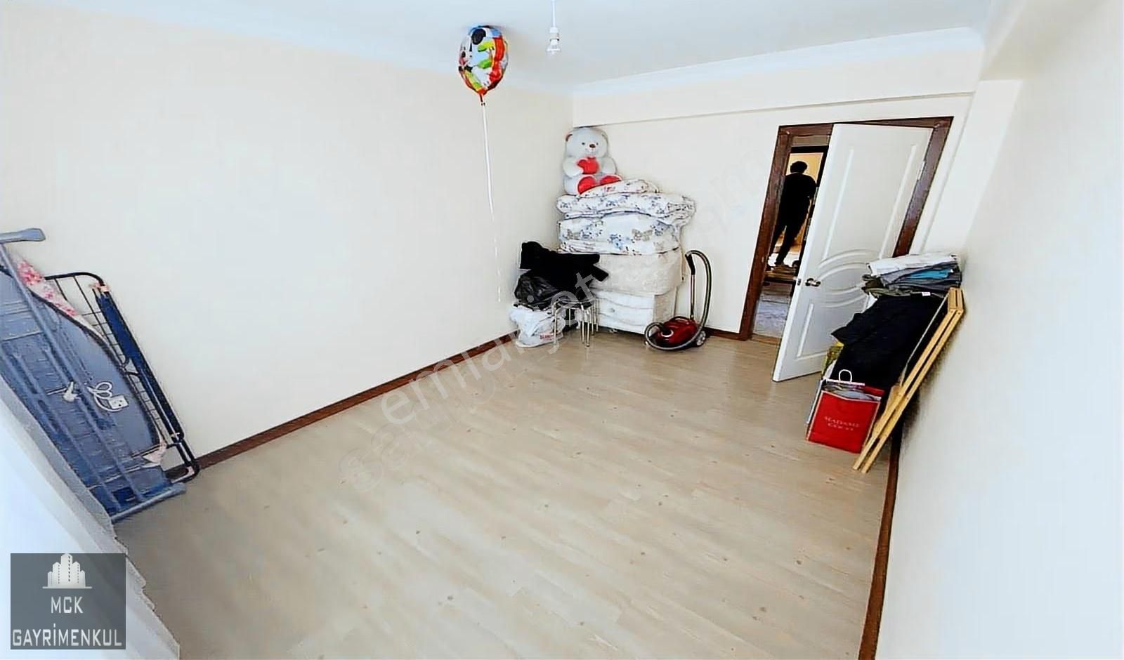 Mck'dan Ankara Manzaralı Lüks Yapılı Asansörlü 3+1 Daire - Görsel 14