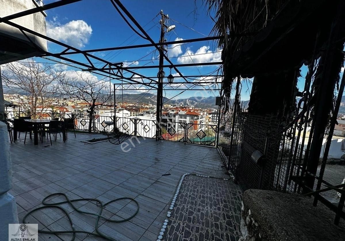 Milas Hacıilyas Mahallesinde Satılık Geniş 2+1 Satılıktır