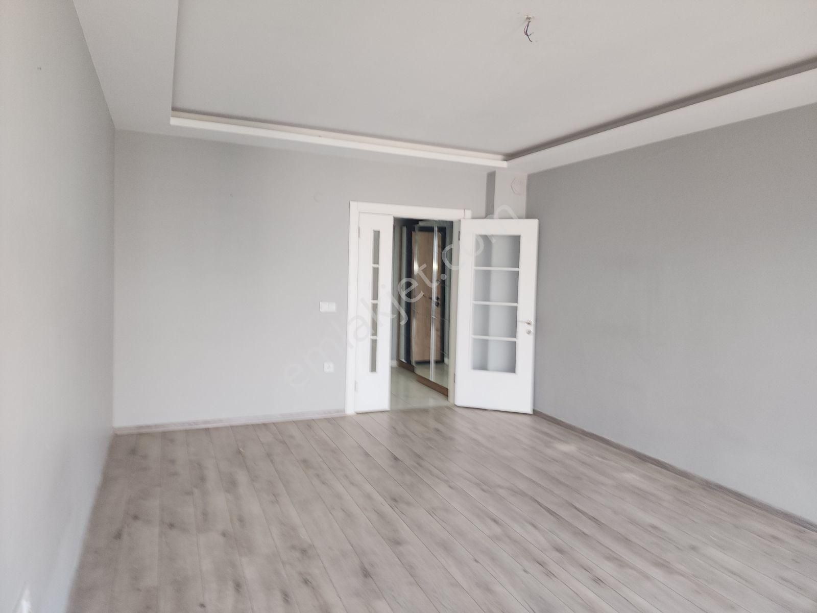 Kayalardan Muhteşem Uludağ Manzaralı 3+1 Lüks Sireiçi Arakat - Görsel 23