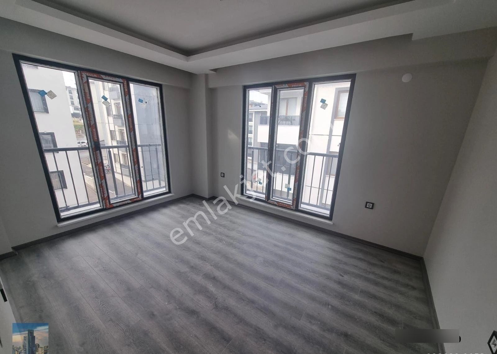 K00723 Ayhan Gezer Emlak'ta Yeni Mah Kiralık 2+0 Daire - Görsel 4