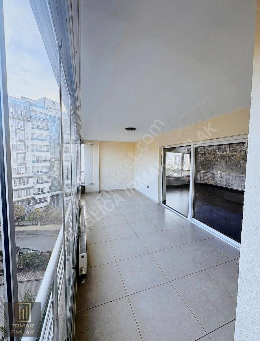 Esa Bağlıca Konutları Ara Katta 3 Banyolu 4+1 Kiralık Daire - Görsel 22