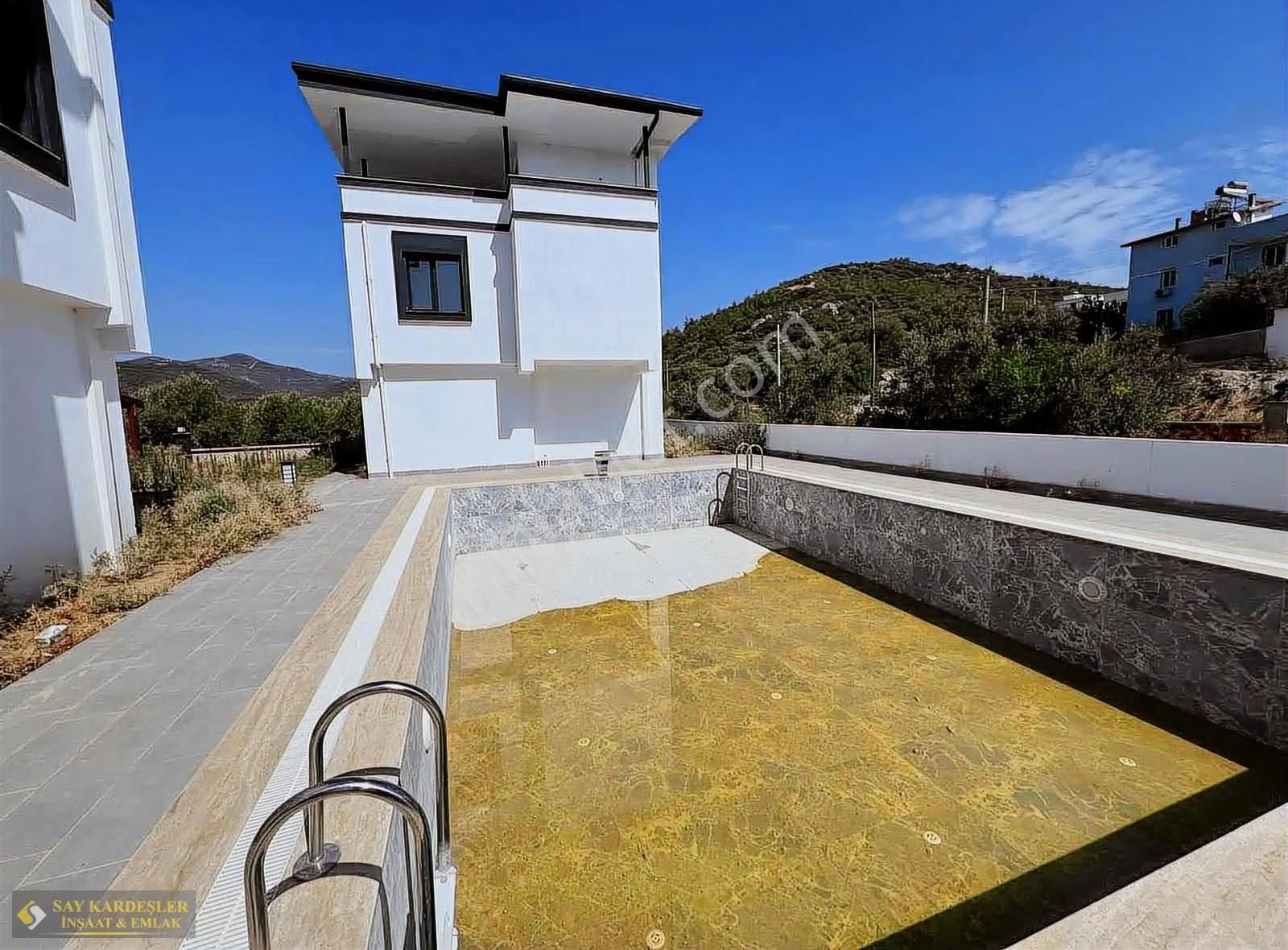 İzmir Seferihisar Doğanbey De Satılık 3+1 Havuzlu Villa - Görsel 10