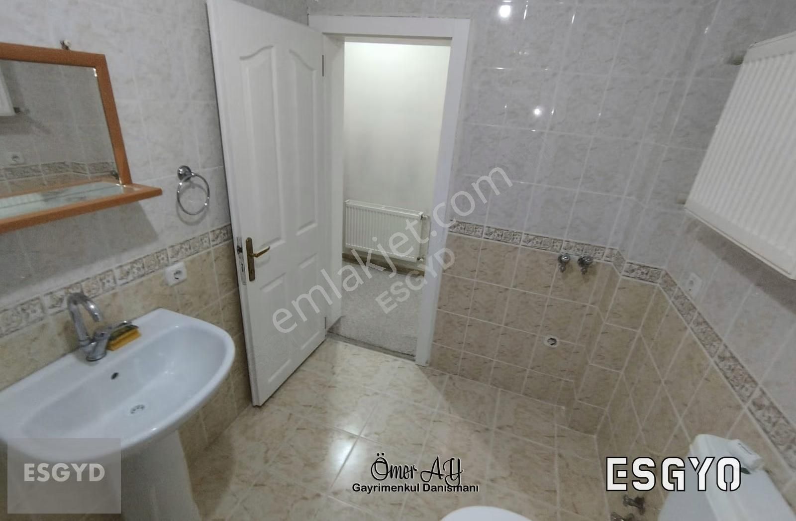 [esgyo] Dan Güllükte Satılık Ebeveyn Bany. 4+1 Fırsat Daire - Görsel 12