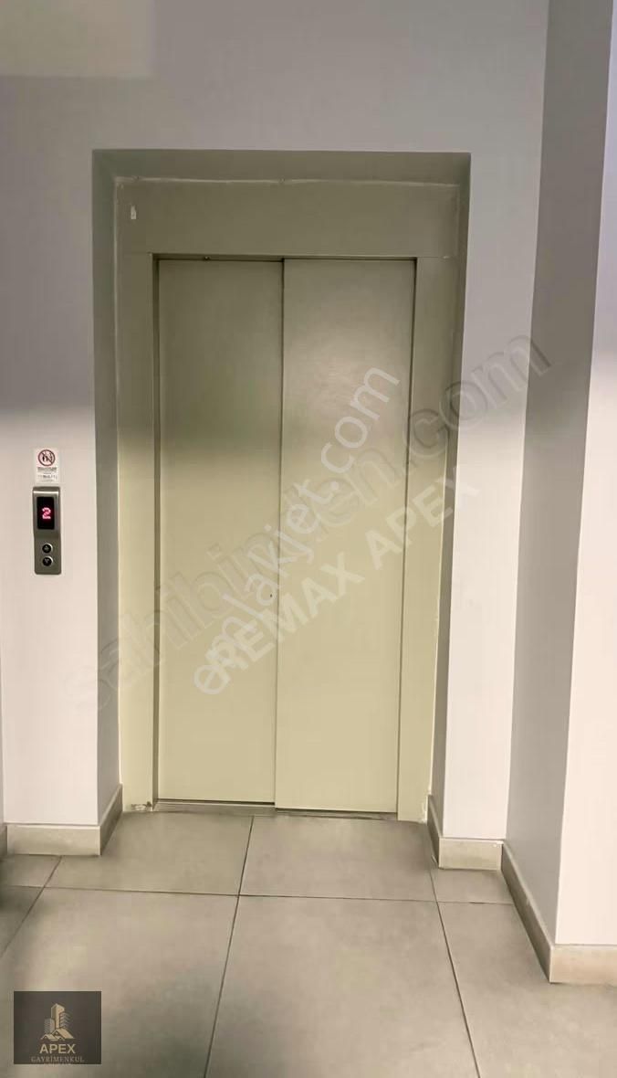 Sultanselim Mahallesinde Rezidansta Mobilyalı1+1 Kiralık Daire - Görsel 11