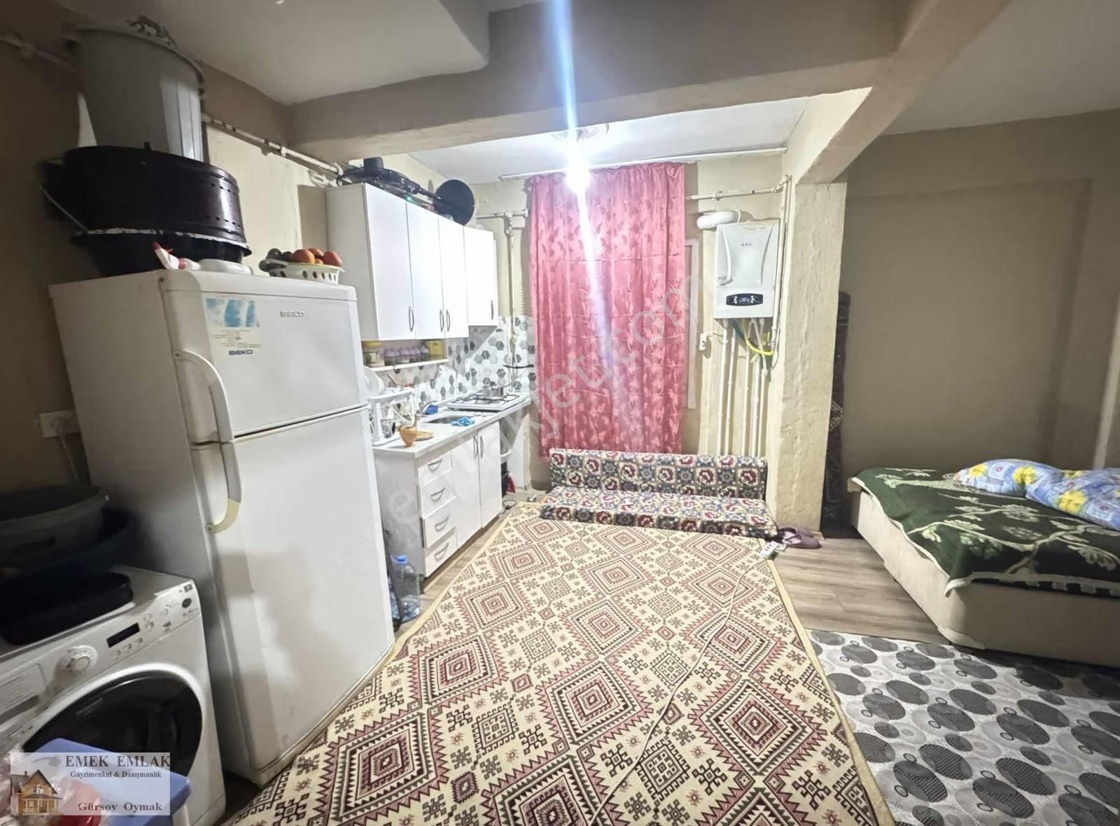 Sefaköy İnönü Mahallesi Saatlik 1 + 1 Yüksek Giriş - Görsel 17