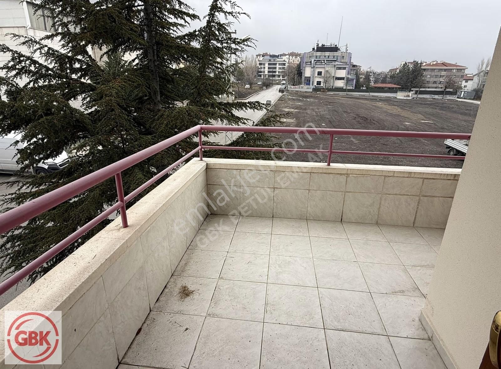 Çankaya Birlik'te | Eşyalı | 3 Balkon | K.otoparklı 4+1 Daire - Görsel 12