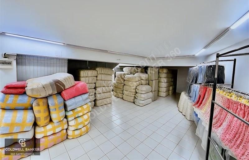 Kemeraltı Kestelli Yokuşu Girişinde, Satılık 3 Katlı Ticari Bina - Görsel 2