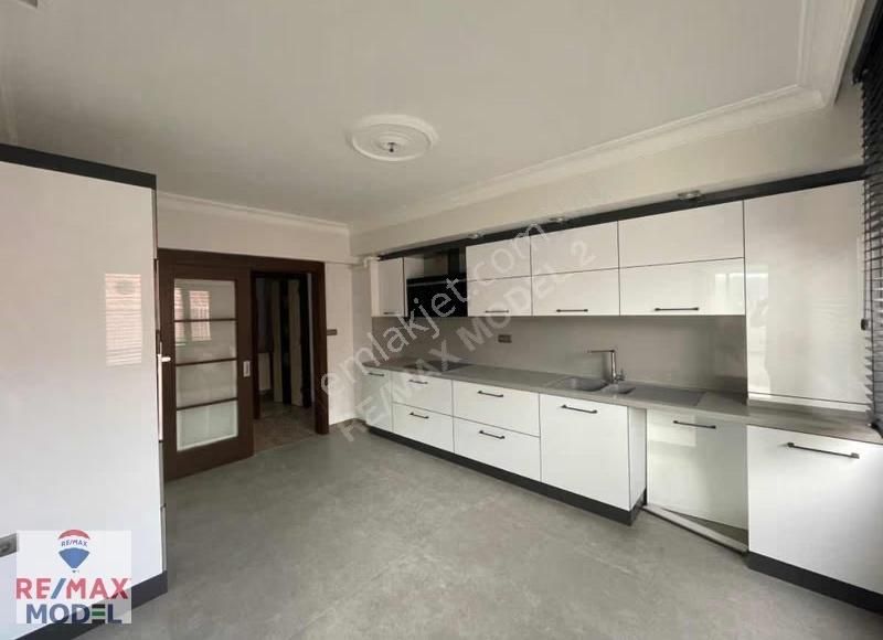 Remax Model Den Çamlık Da 280m² 4+1 Kiralık Dubleks Daire - Görsel 14