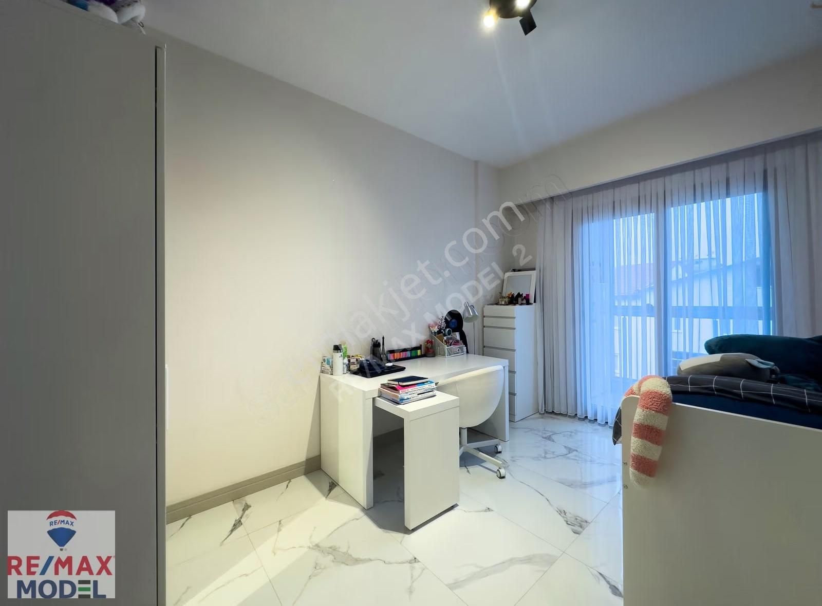 Remax Model Den Kınıklı Da 3.5+1 Lüks Konseptli Satılık Daire - Görsel 11