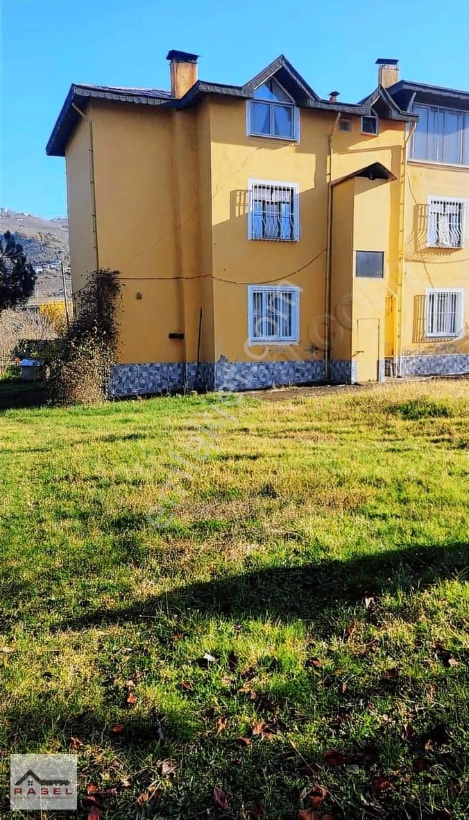 Perşembe Efirli Arsayla Beraber Satılık 3 Katlı Ev - Görsel 9