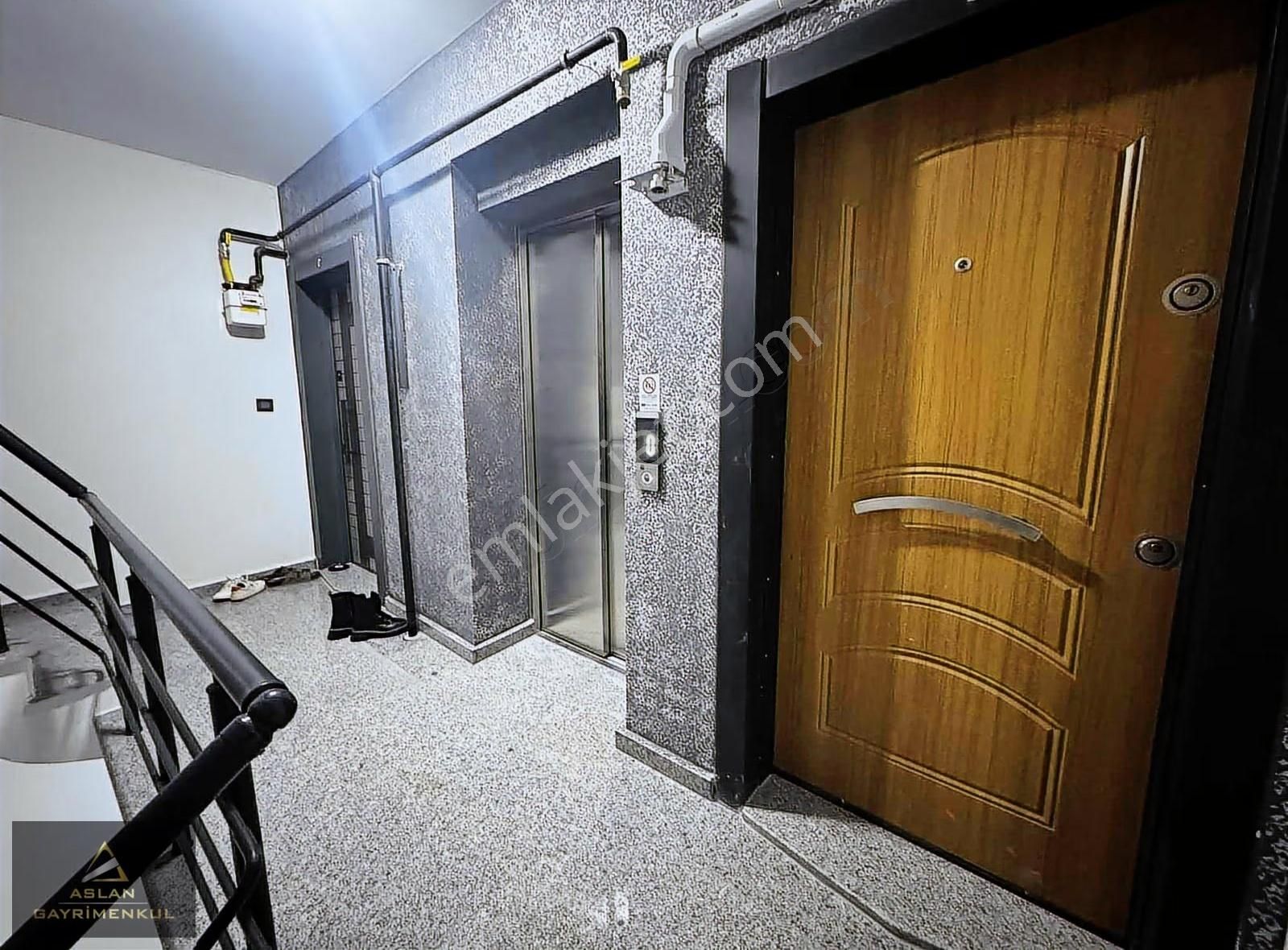 Aslan'dan Cadde Üzeri Doğalgazlı, K.mutfak 2+1 Kiralık Daire - Görsel 21