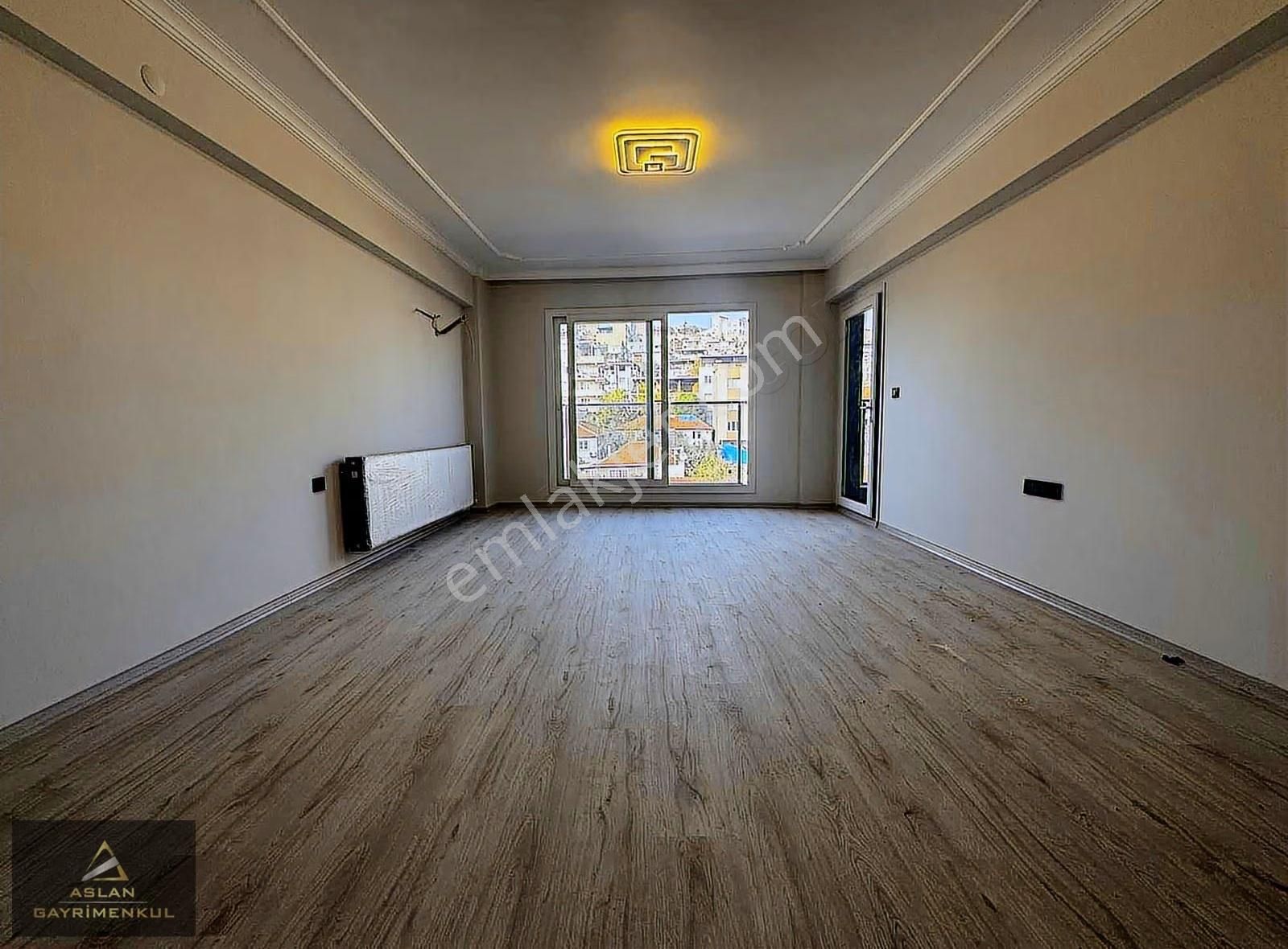 Aslan'dan Cadde Üzeri Doğalgazlı, K.mutfak 2+1 Kiralık Daire - Görsel 19