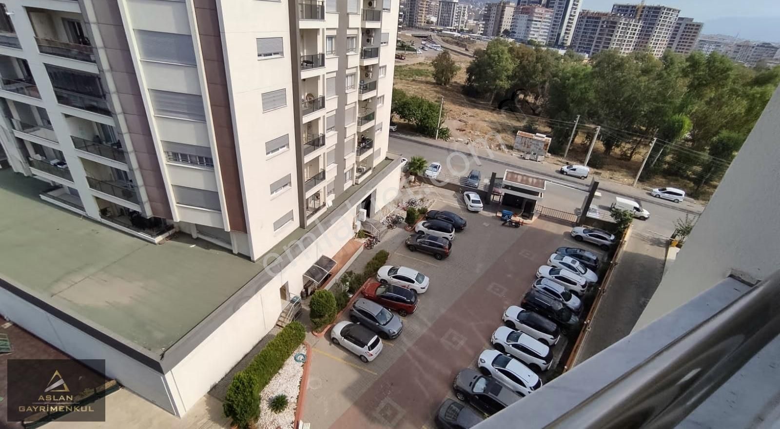 Aslan'dan Havuzlu Güvenlikli Site İçerisinde Kiralık 3+1 Daire - Görsel 15