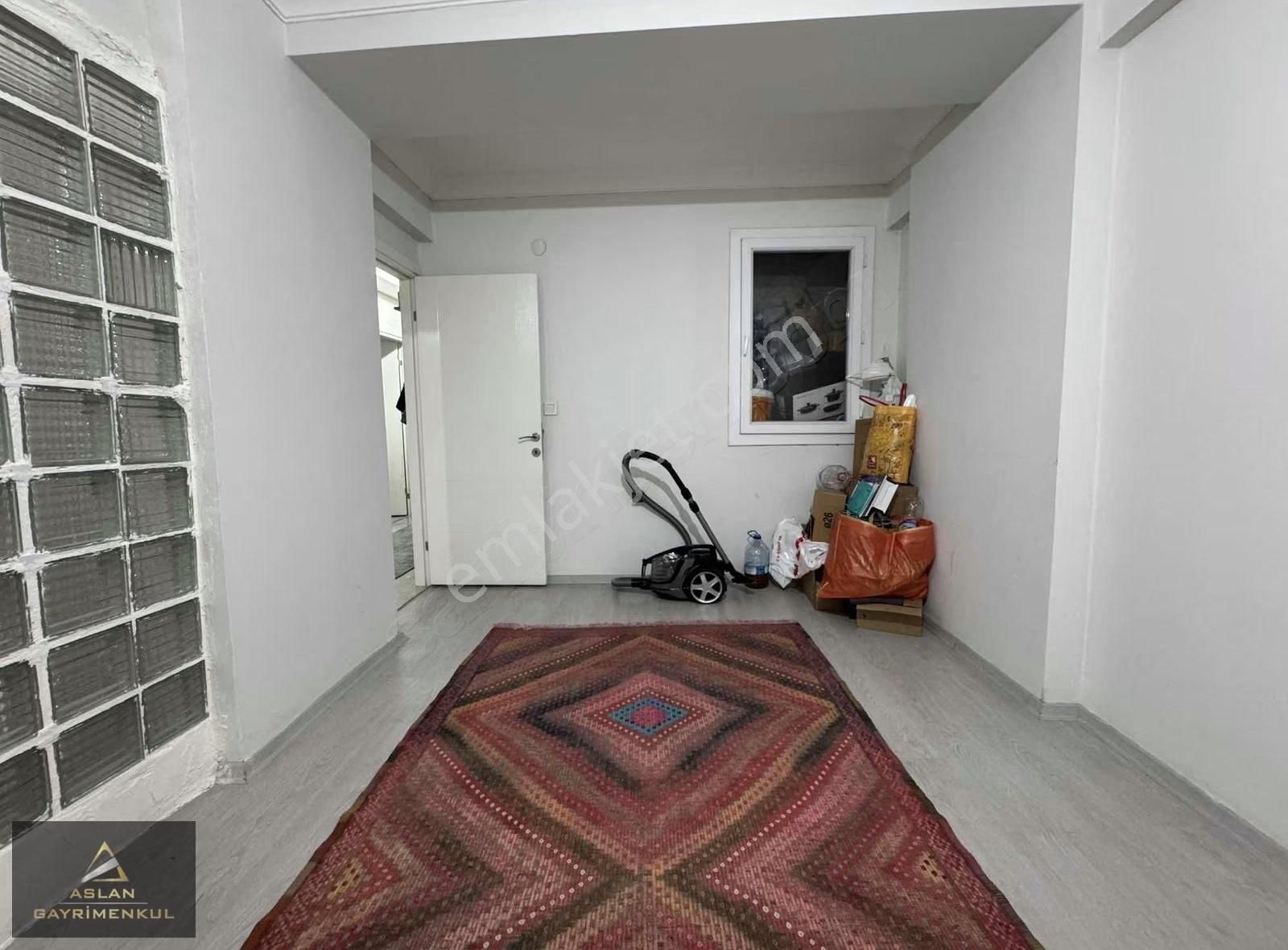 Aslan'dan Anadolu Cadde Yakını, K.mutfak Satılık 2+1 Daire - Görsel 9